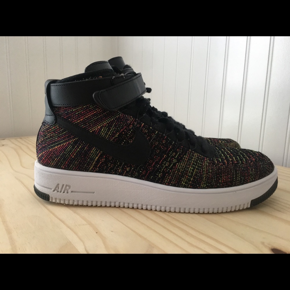 Nike Air Force 1 Mid Flyknit size 10.5